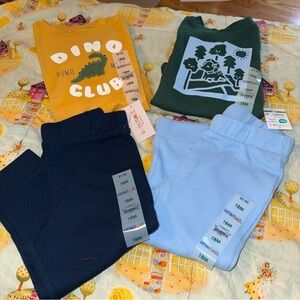 Garanimals Baby Boys Size 18 months New NWT 2 Bodysuits 2 Pants Winter Dinosaur